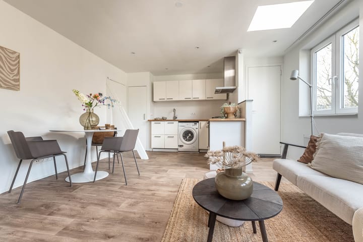 Photo 35 of Willemstraat 29-B