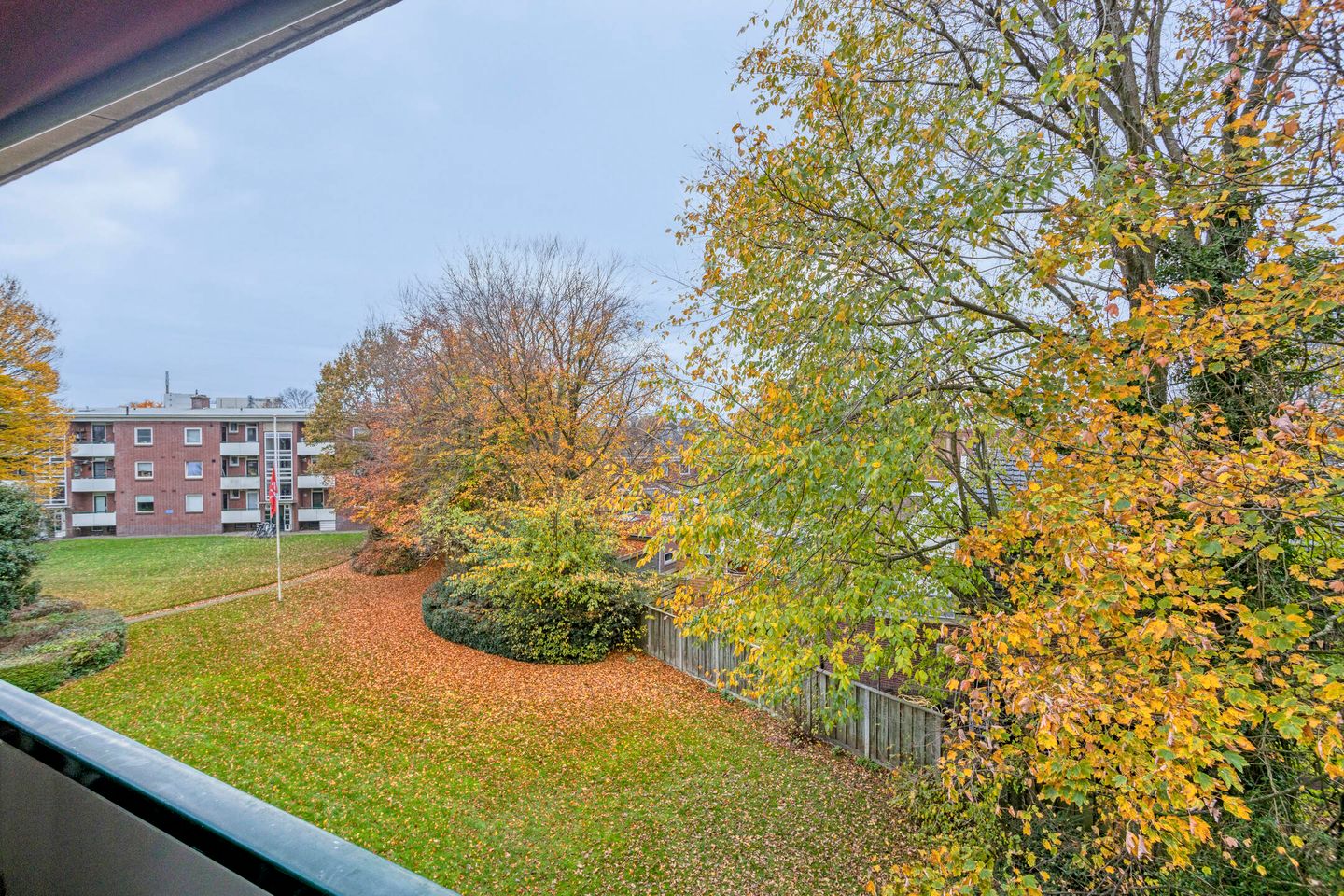 Photo 14 of Jan van der Heydenstraat 2-II