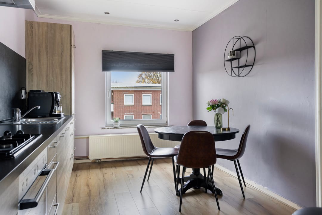 Photo 16 of Jan van der Heydenstraat 2-II