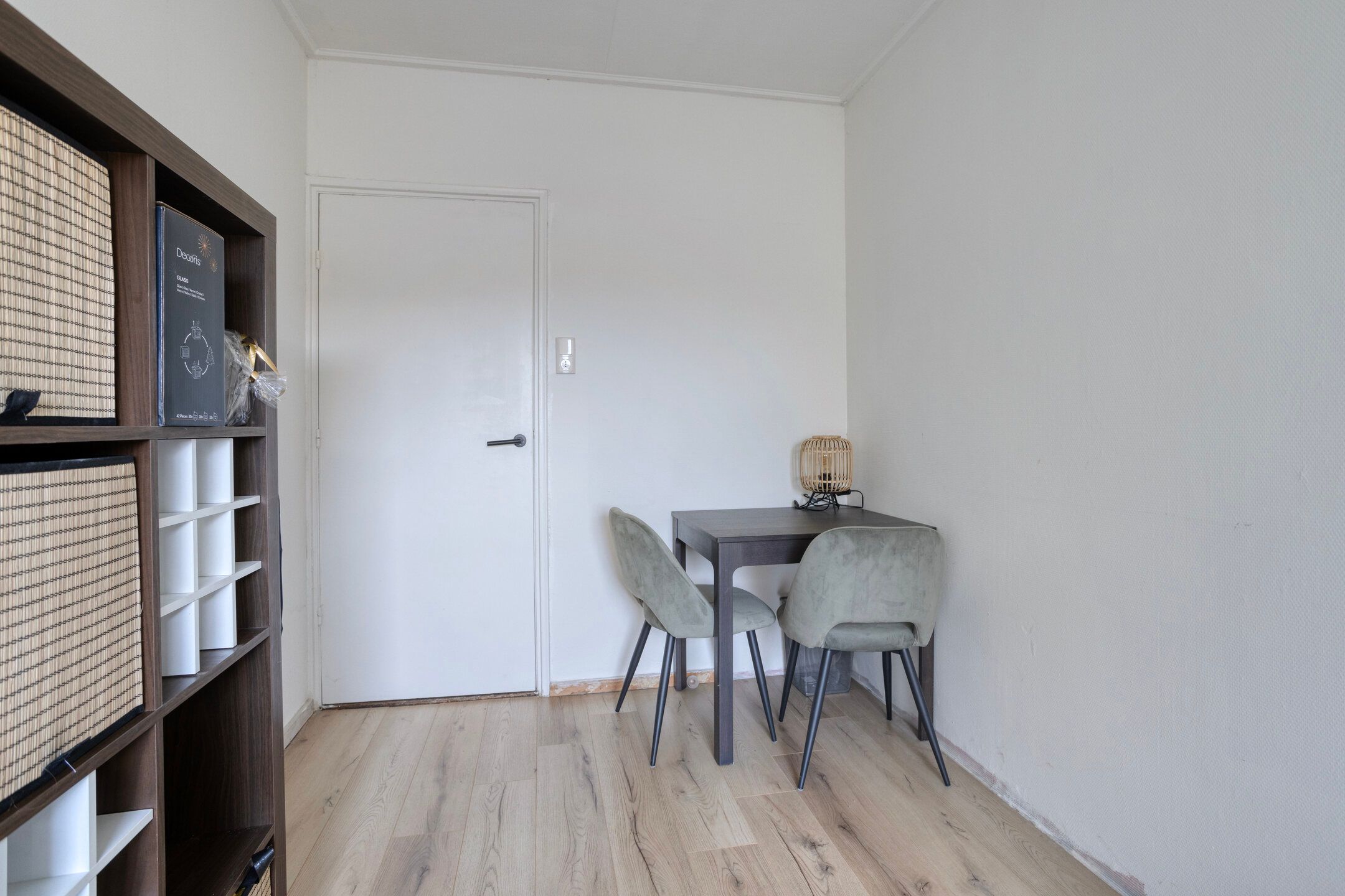 Photo 24 of Jan van der Heydenstraat 2-II