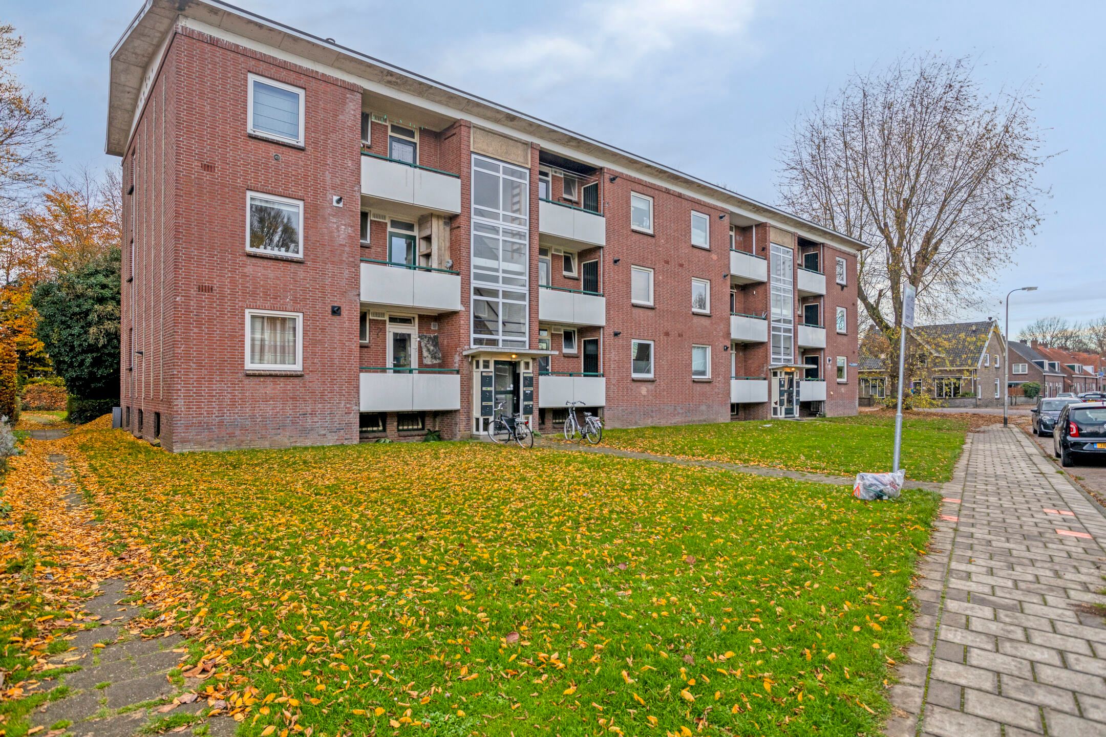 Photo 30 of Jan van der Heydenstraat 2-II