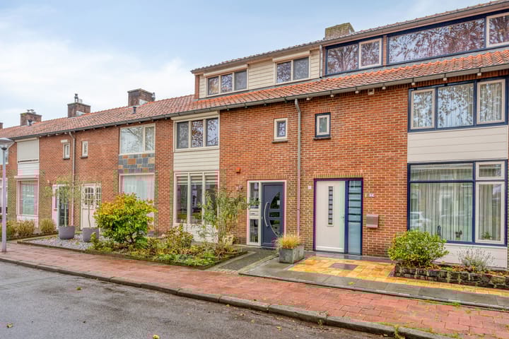 Photo 36 of Elisabethstraat 3