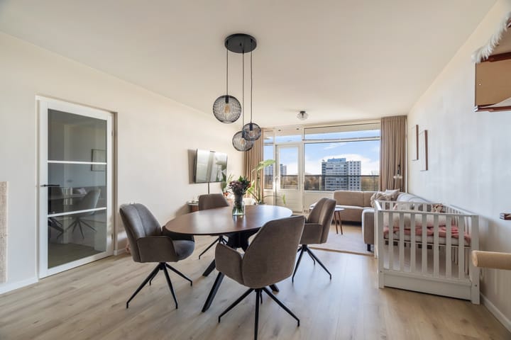 Photo 2 of Octant 199