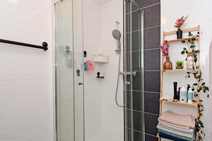 Foto 15 van Roland Holstlaan 1033