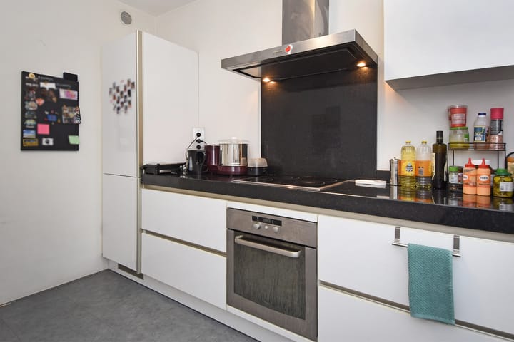 Foto 11 van Roland Holstlaan 1033