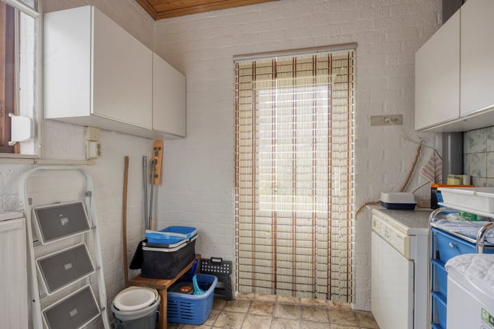 Photo 11 of van de Veldeweg 170