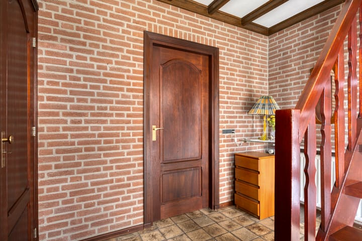 Photo 13 of van de Veldeweg 170