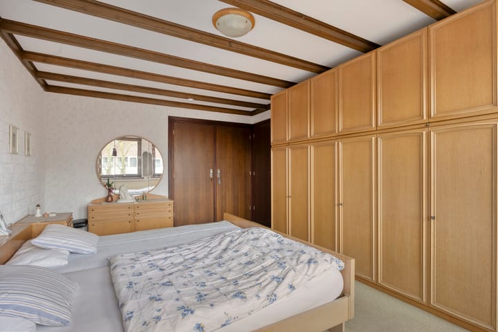 Photo 16 of van de Veldeweg 170