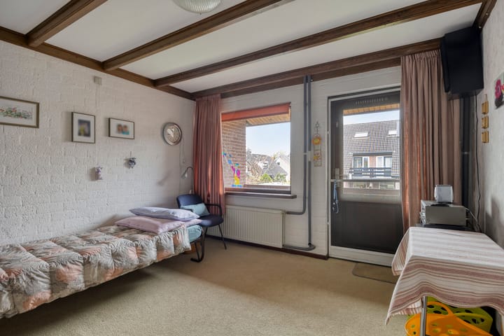 Photo 19 of van de Veldeweg 170