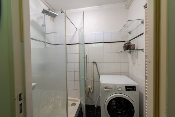 Photo 22 of Academielaan 27