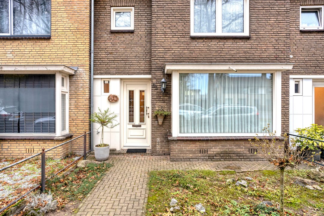 Foto 2 van Azalealaan 65