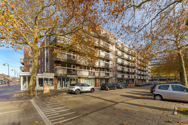 Pastoor Petersstraat 149