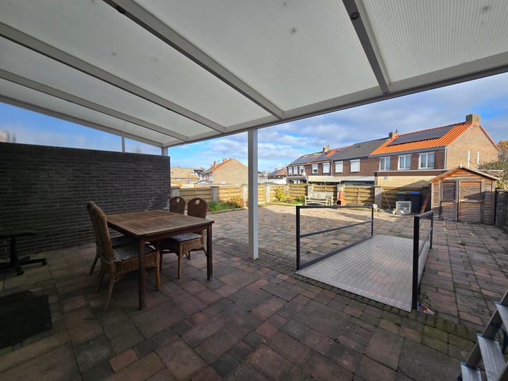 Foto 20 van Den Haagstraat 48