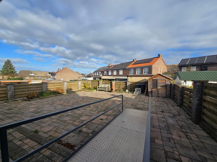 Foto 21 van Den Haagstraat 48