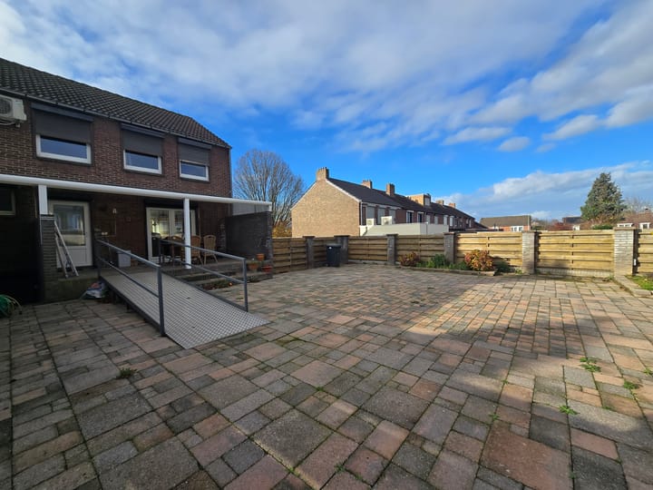 Foto 22 van Den Haagstraat 48