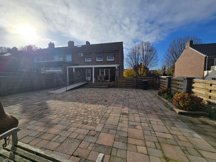 Foto 23 van Den Haagstraat 48