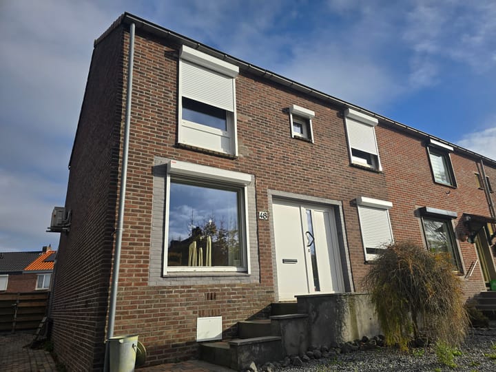 Foto 28 van Den Haagstraat 48