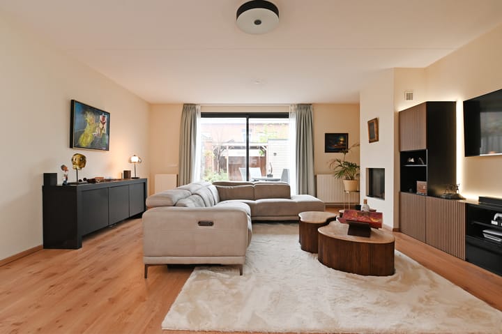 Photo 5 of Juttepeer 72