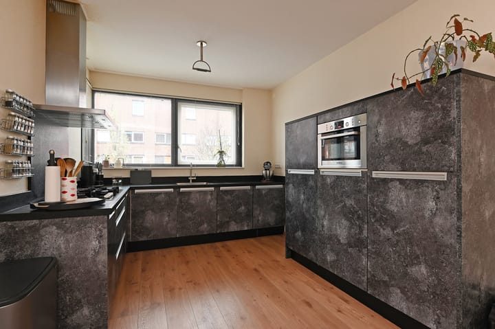 Photo 12 of Juttepeer 72