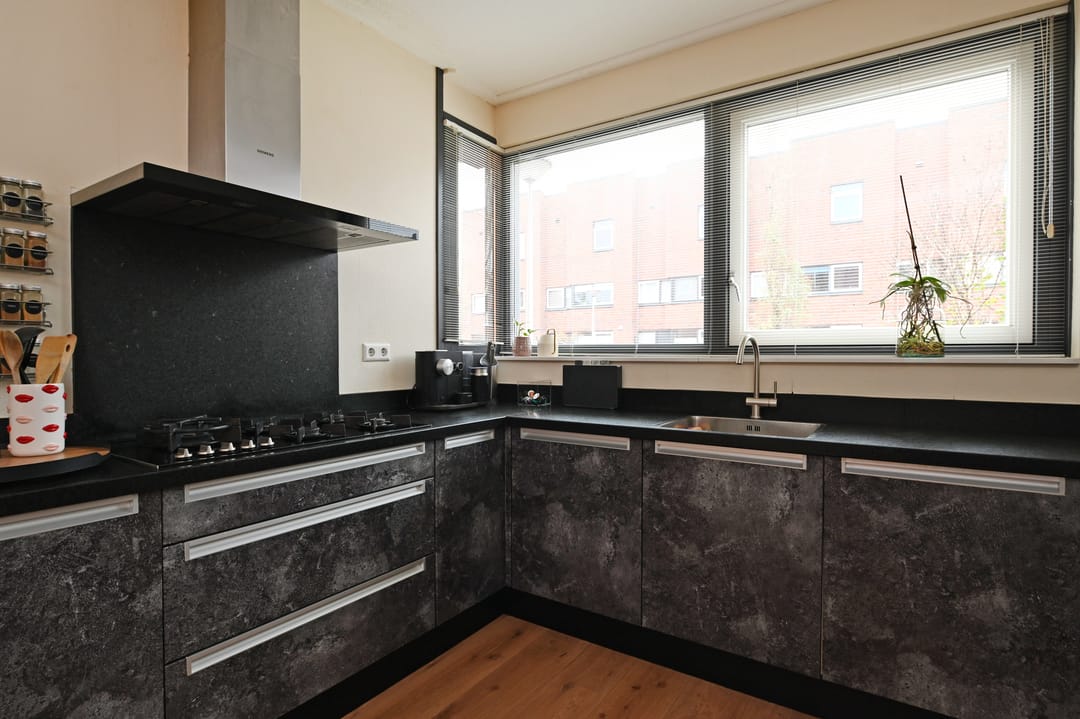 Photo 13 of Juttepeer 72