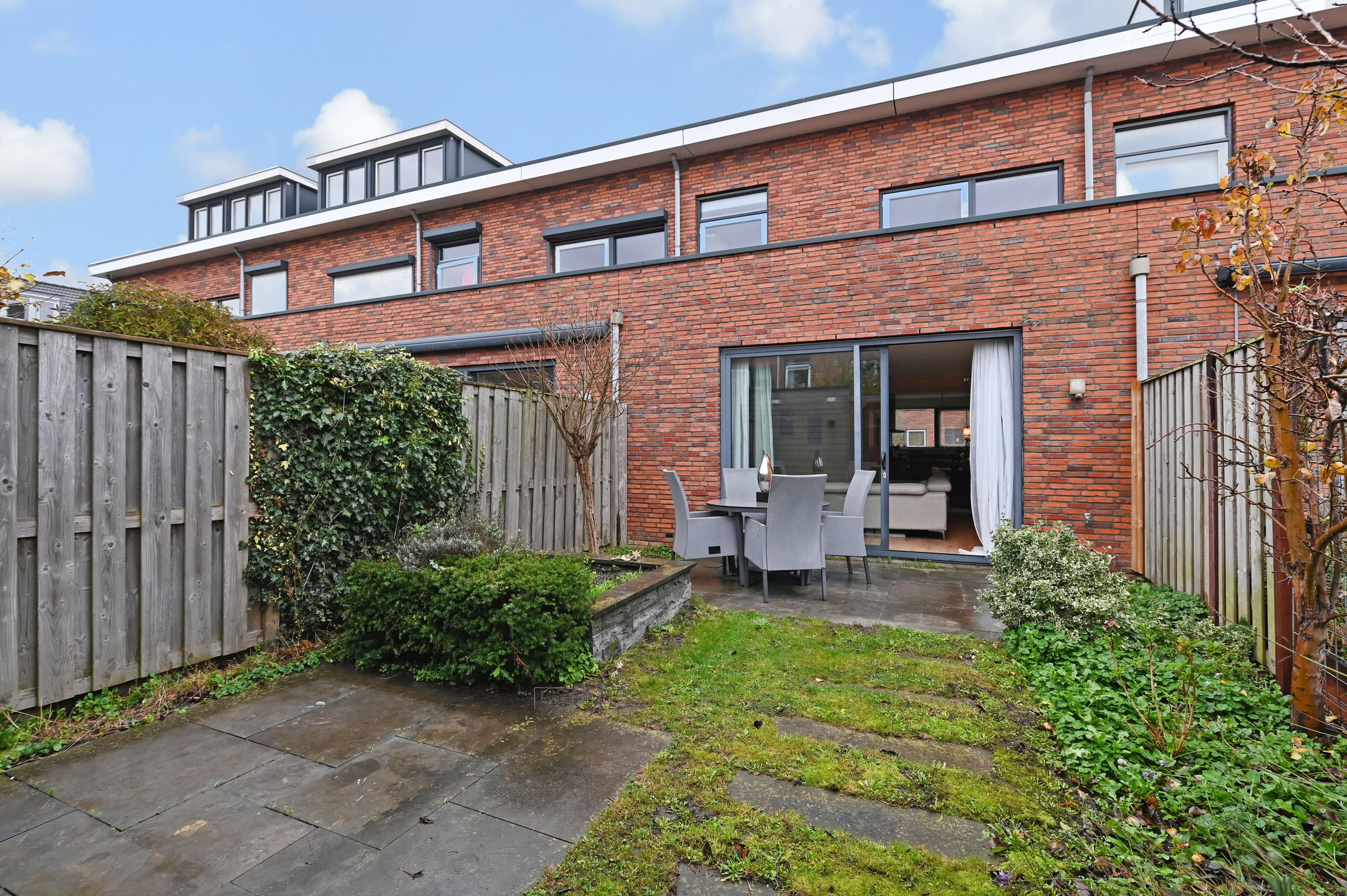 Photo 15 of Juttepeer 72