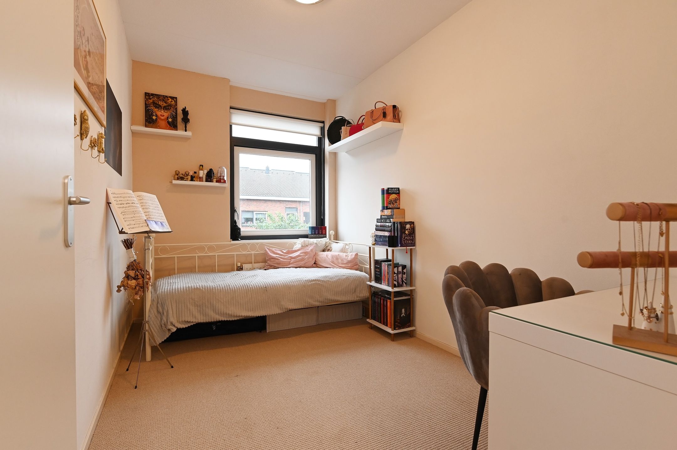 Photo 24 of Juttepeer 72