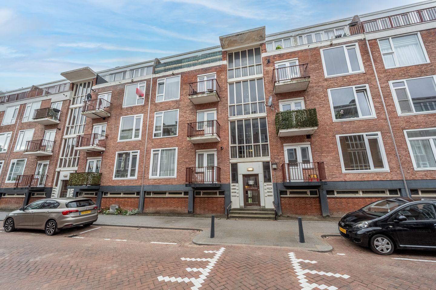 Photo 5 of Hekbootstraat 17-B