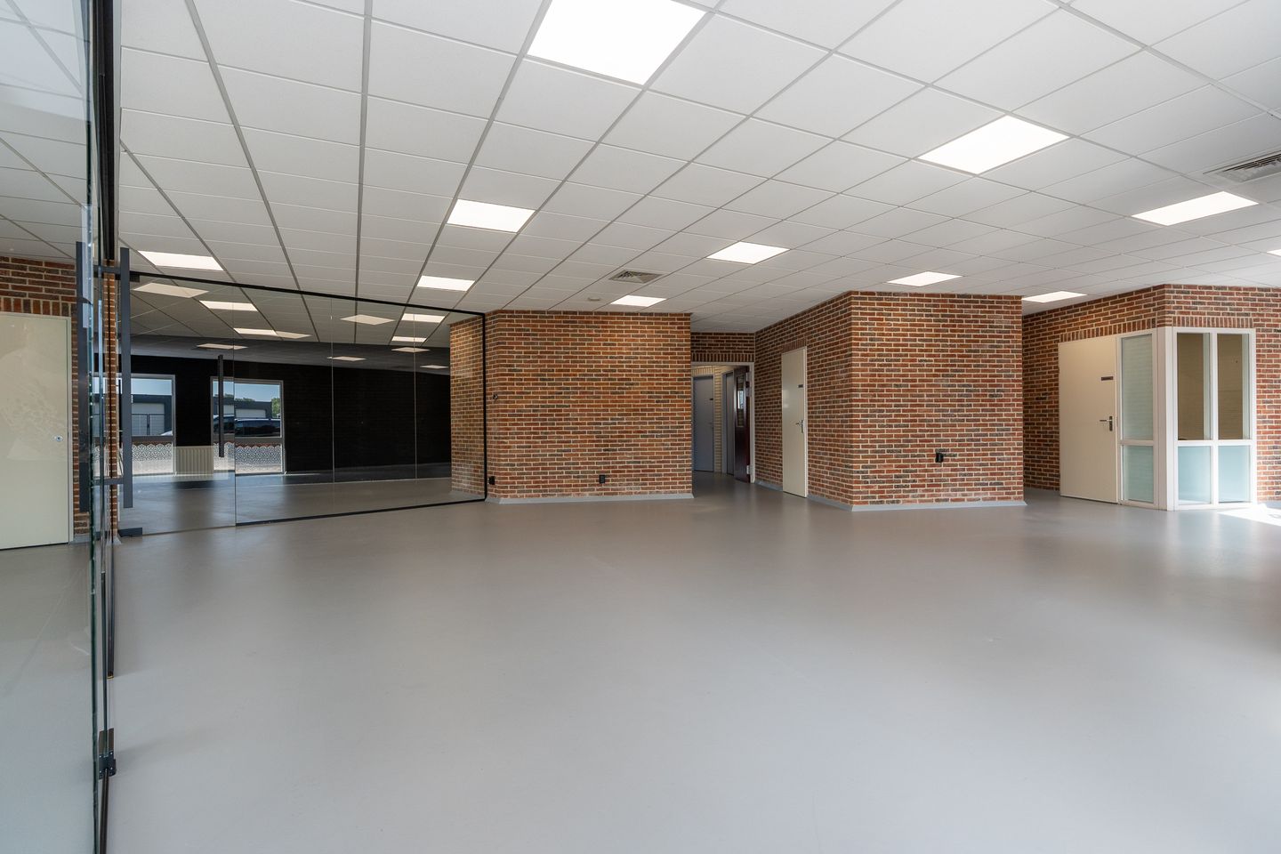 Bekijk foto 4 van Demeterlaan 9