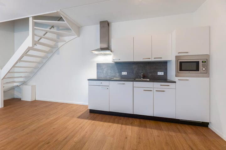 Photo 3 of Dennenweg 183-A