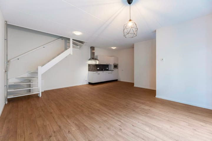 Photo 8 of Dennenweg 183-A