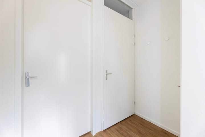 Photo 11 of Dennenweg 183-A