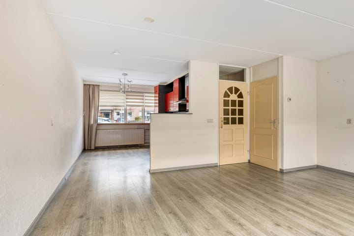 Photo 3 of Binnen Hil 28