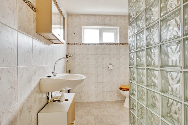 Photo 11 of Binnen Hil 28