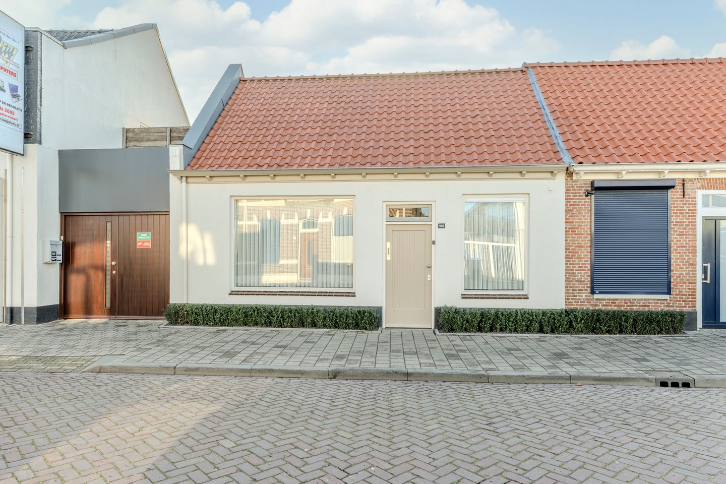 Photo 1 of Leharstraat 105