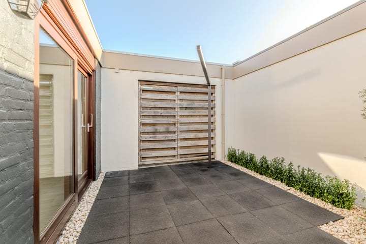 Foto 26 van Leharstraat 105