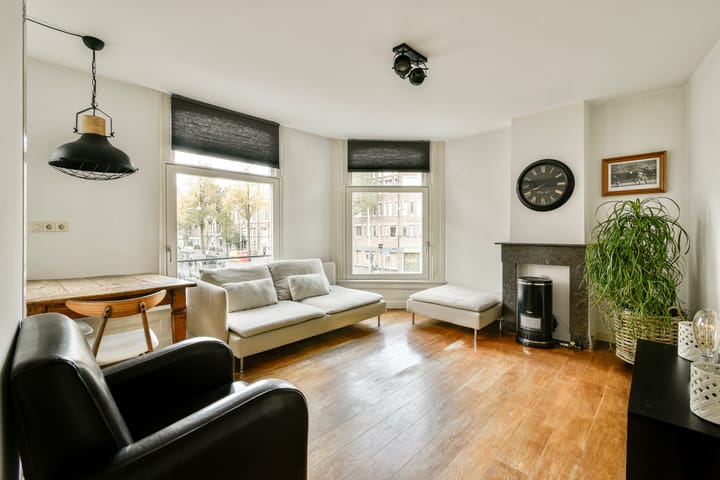 Photo 4 of Kinkerstraat 65-1