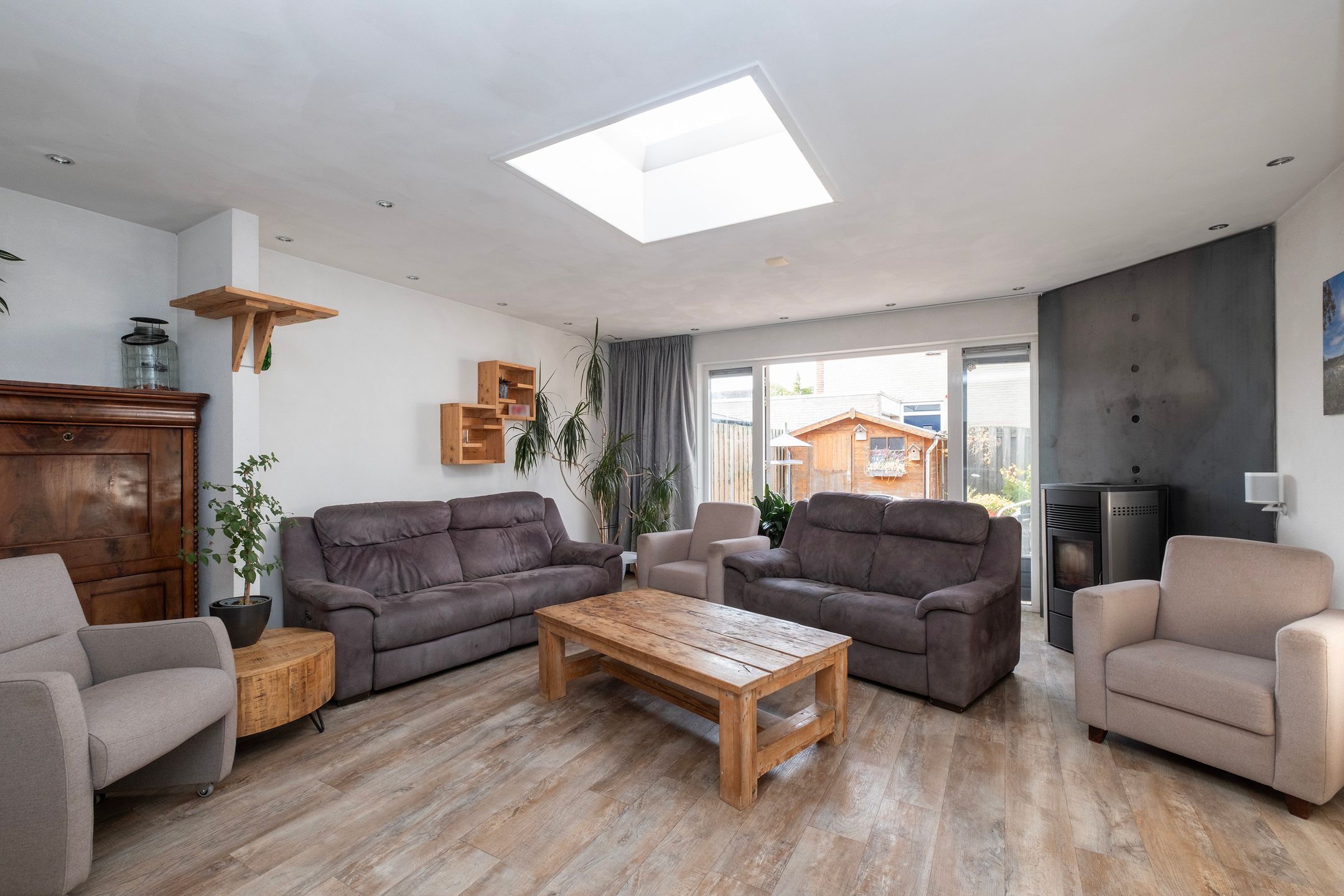 Photo 6 of Tentenveld 2