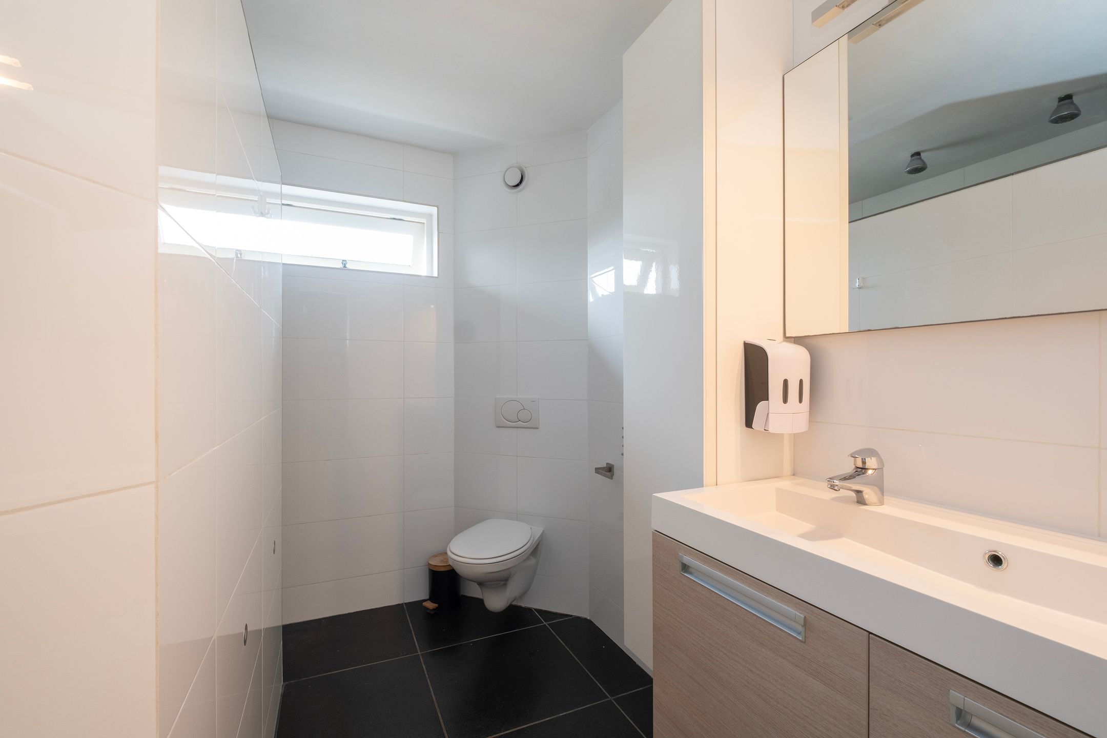 Photo 21 of Tentenveld 2