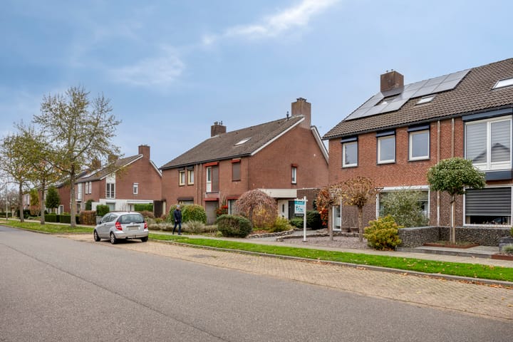 Photo 52 of Kennedylaan 54