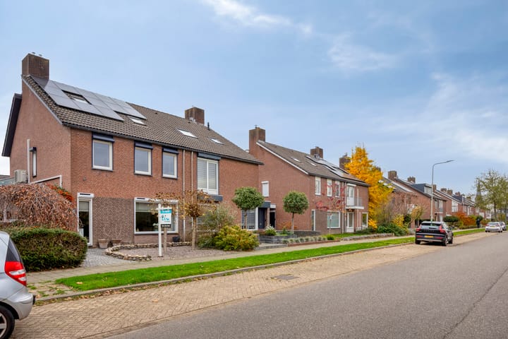 Photo 54 of Kennedylaan 54