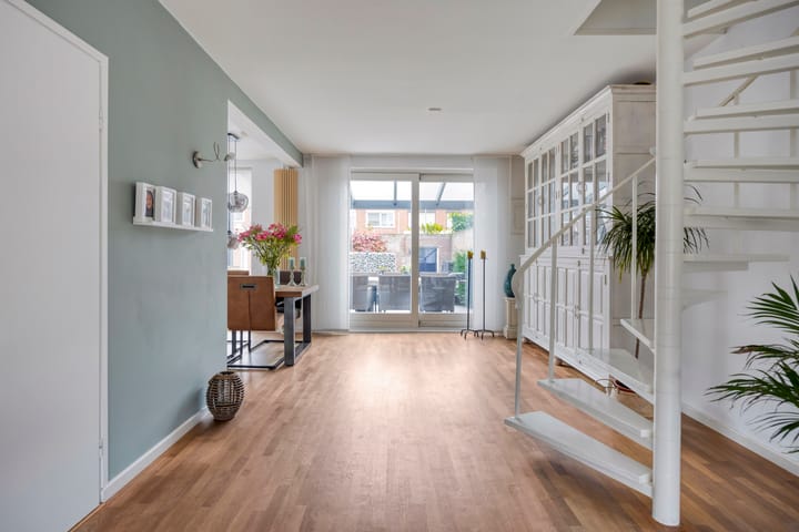 Photo 16 of Kennedylaan 54