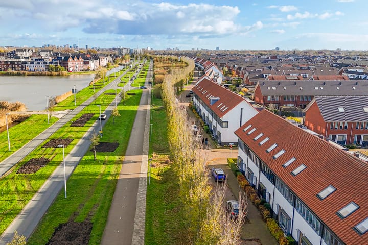 Foto 42 van Kruidentuinlaan 33