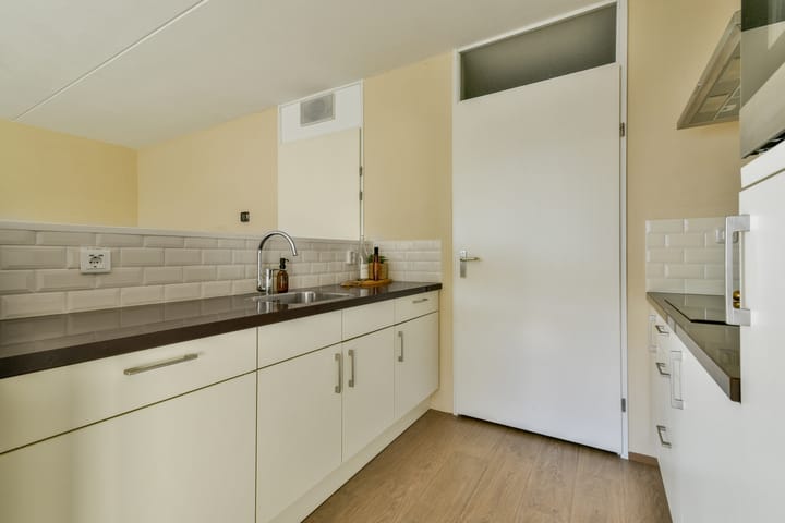 Photo 14 of Omval 295