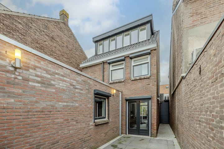 Photo 44 of Sint Jansstraat 13