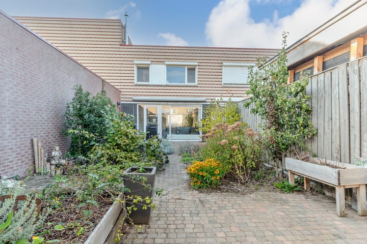 Photo 3 of Oegstgeeststraat 53