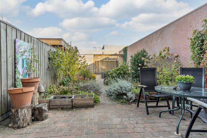 Photo 35 of Oegstgeeststraat 53