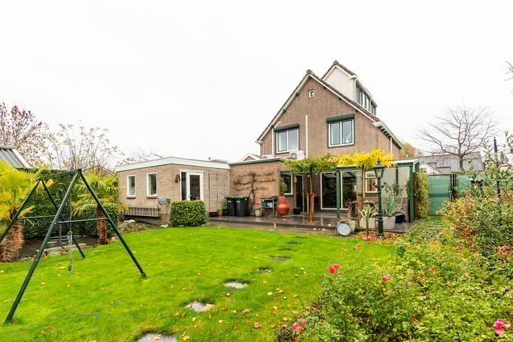 Photo 1 of Outger Jacobszstraat 6