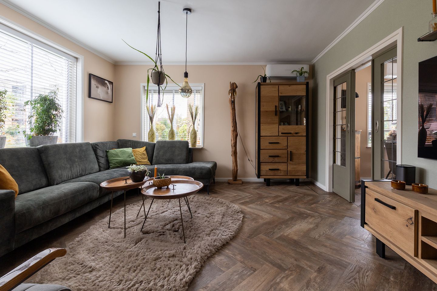 Foto 10 van Outger Jacobszstraat 6