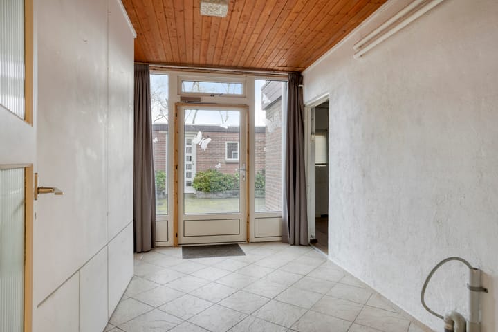 Photo 18 of Kortenaarlaan 17