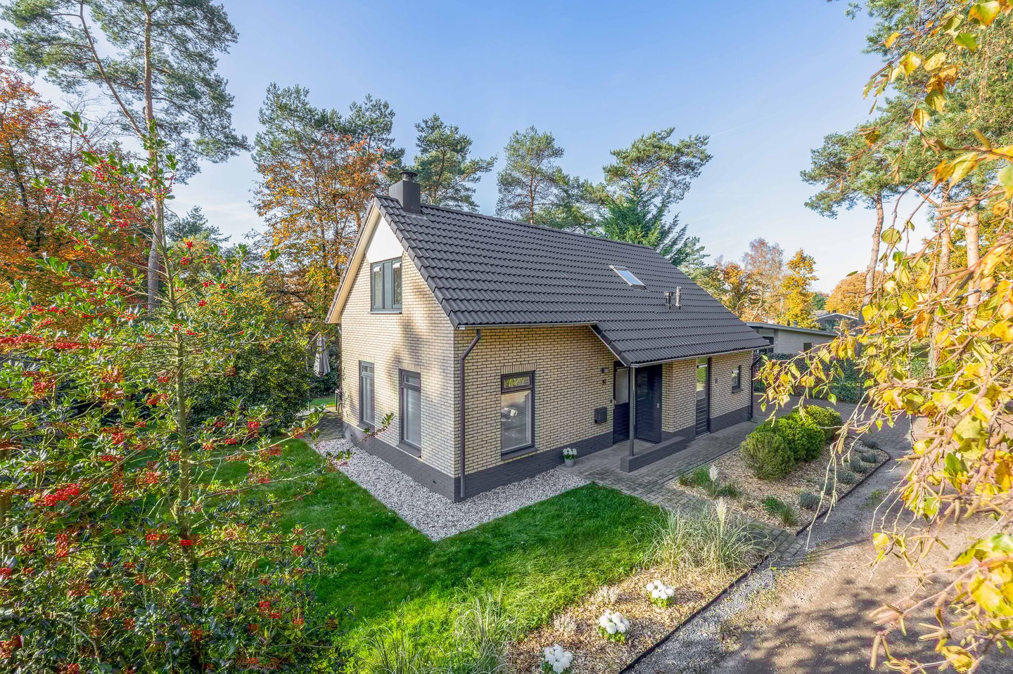 Photo 1 of Paaslohof 39